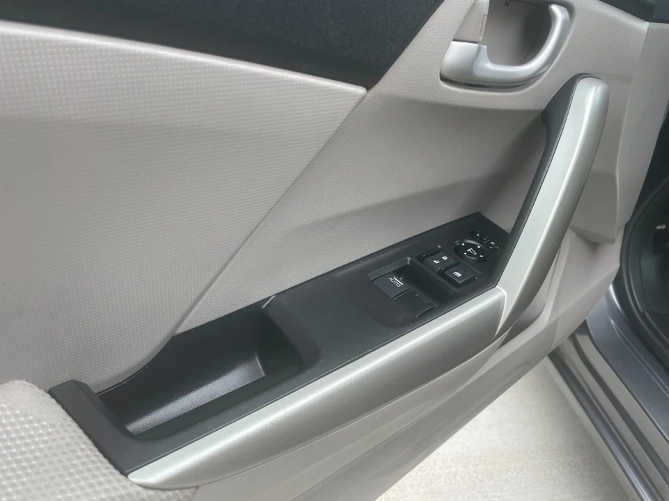 2012 Honda Civic 9th Gen - Image 14 of 21