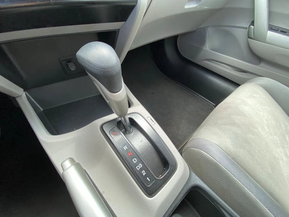 2012 Honda Civic 9th Gen - Image 16 of 18