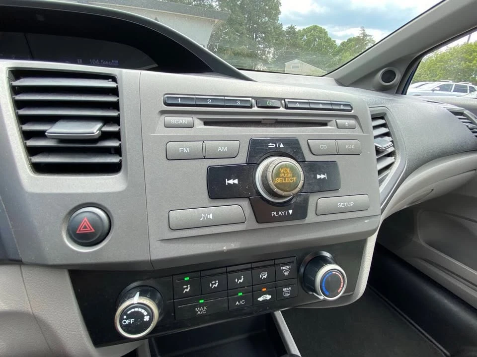 2012 Honda Civic 9th Gen - Image 17 of 18