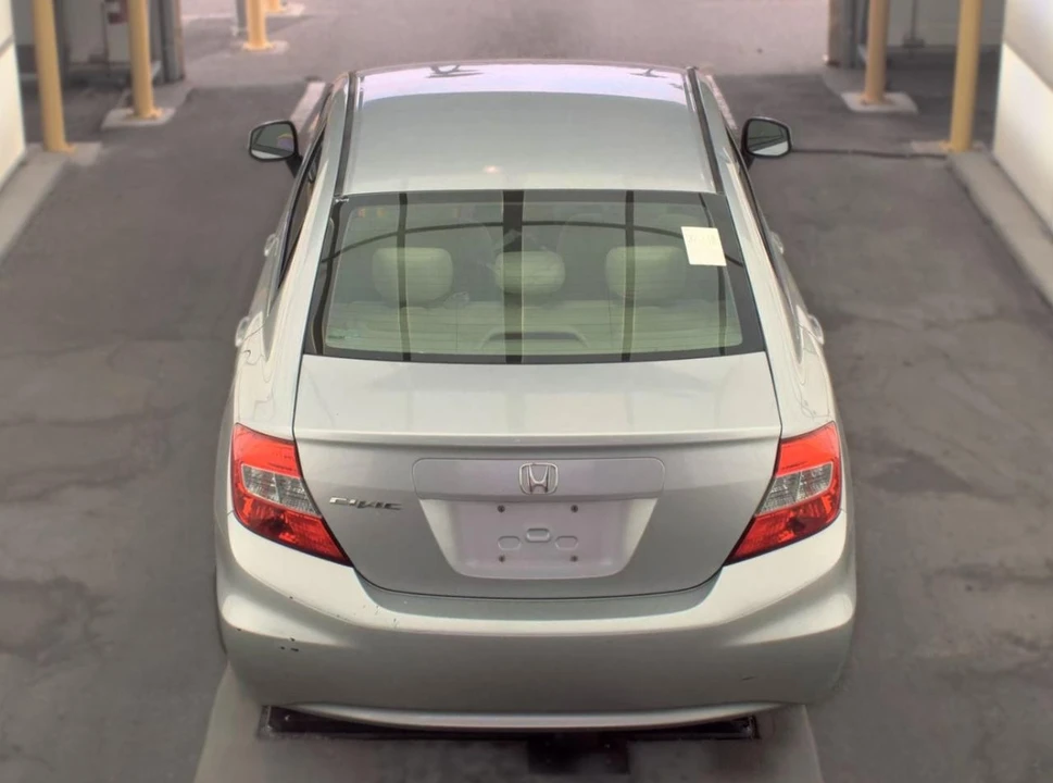 2012 Honda Civic 9th Gen - Image 5 of 11