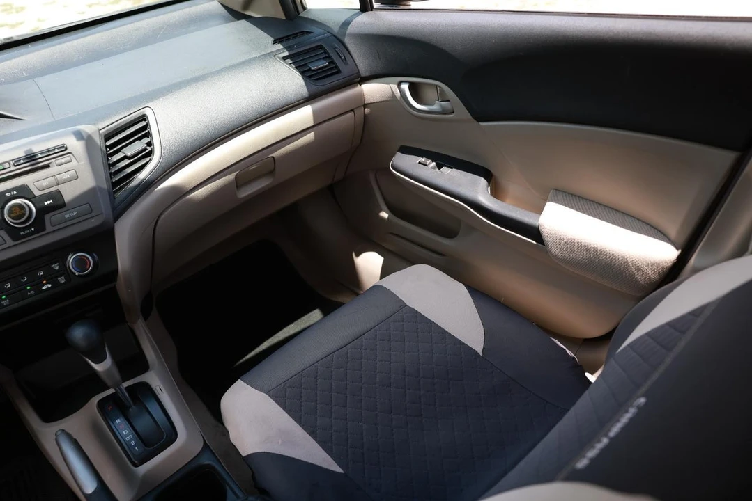 2012 Honda Civic 9th Gen - Image 23 of 31