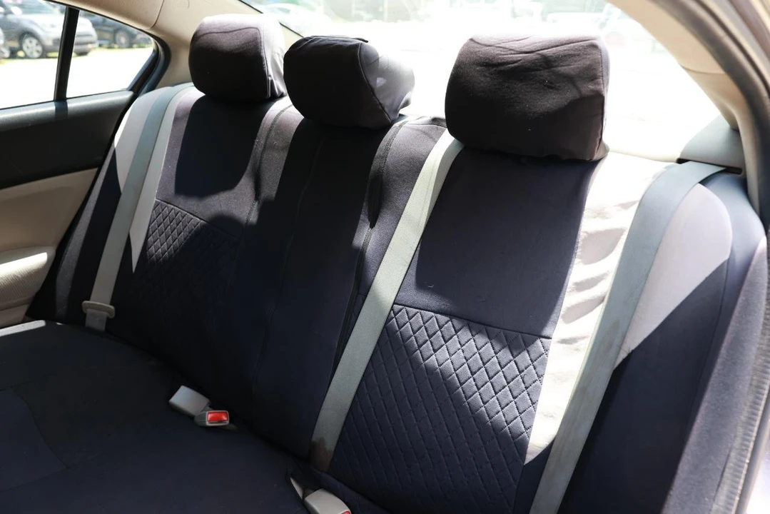 2012 Honda Civic 9th Gen - Image 10 of 31
