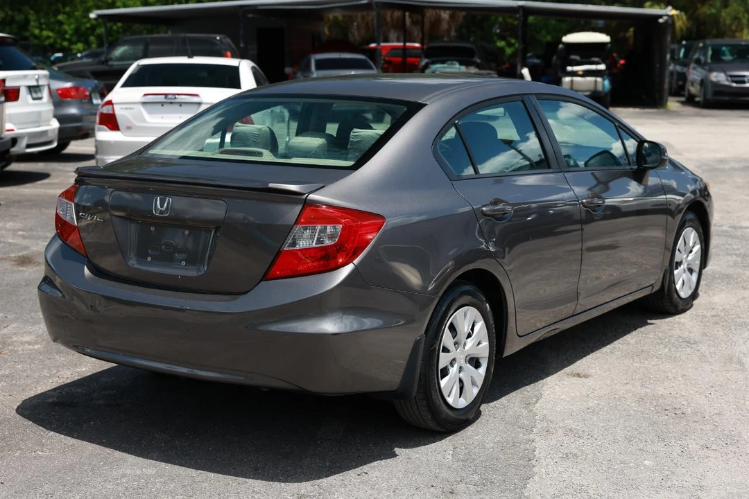 2012 Honda Civic 9th Gen - Image 11 of 31