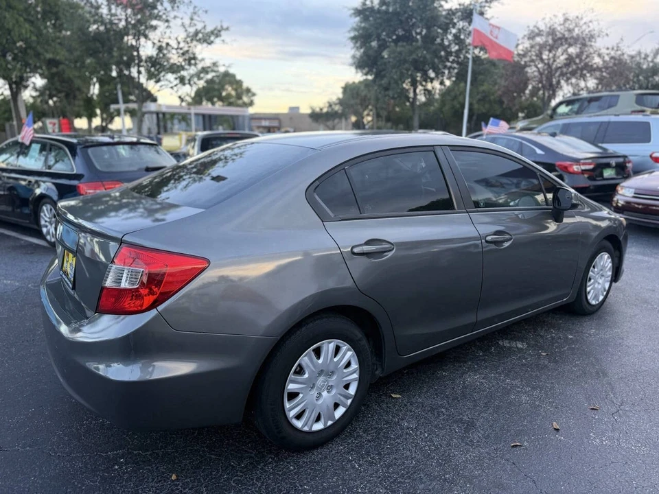 2012 Honda Civic 9th Gen - Image 9 of 21