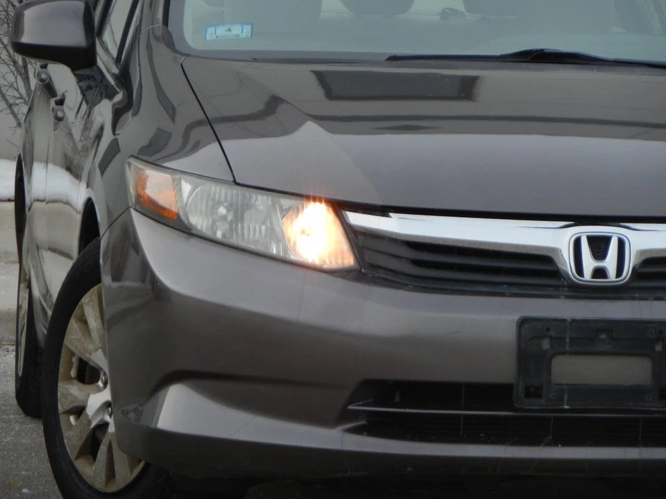 2012 Honda Civic 9th Gen - Image 6 of 12