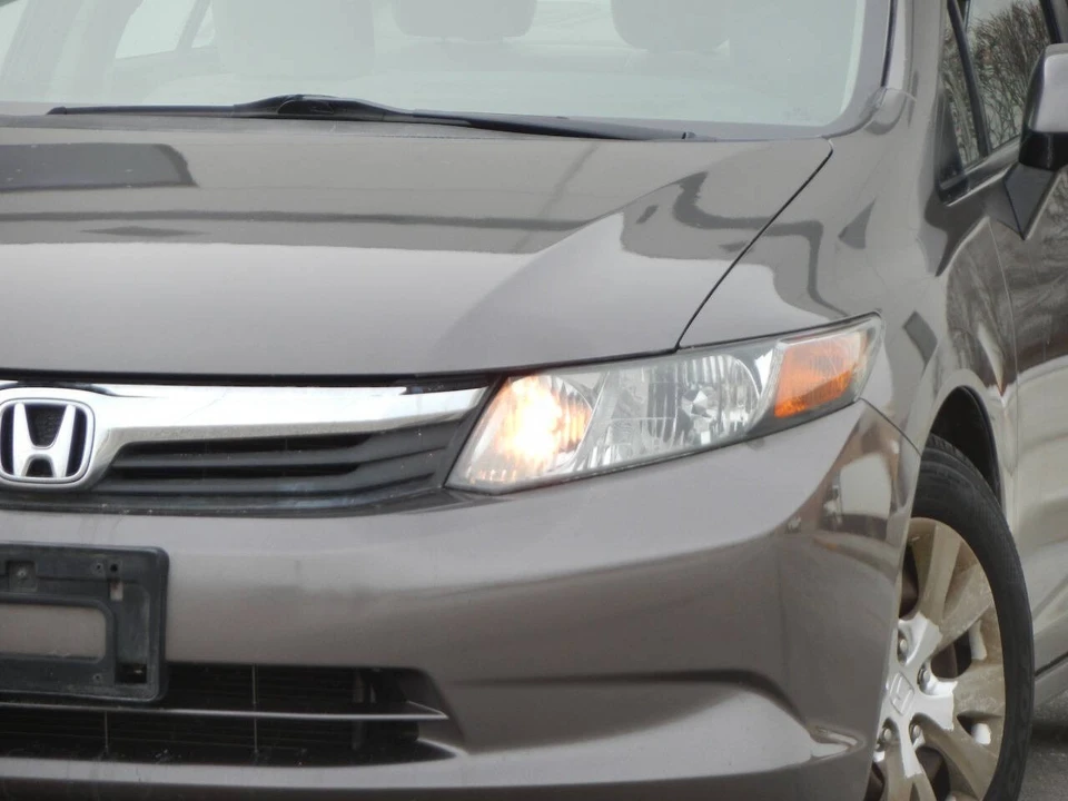 2012 Honda Civic 9th Gen - Image 4 of 12