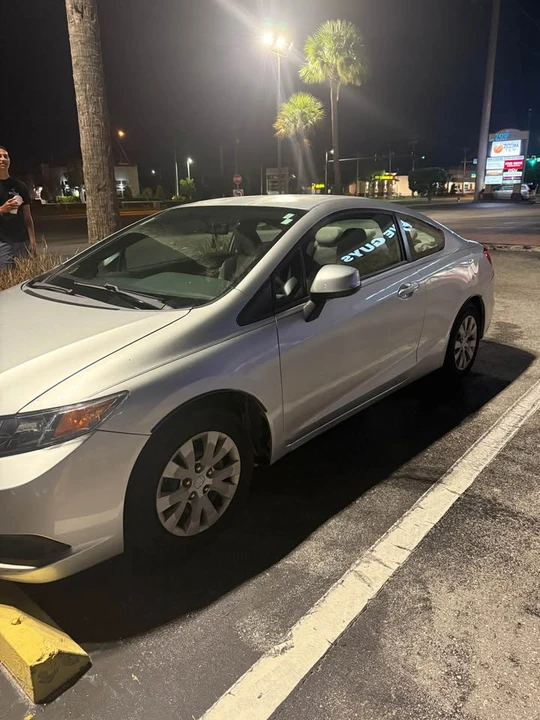 2012 Honda Civic 9th Gen - Image 2 of 10