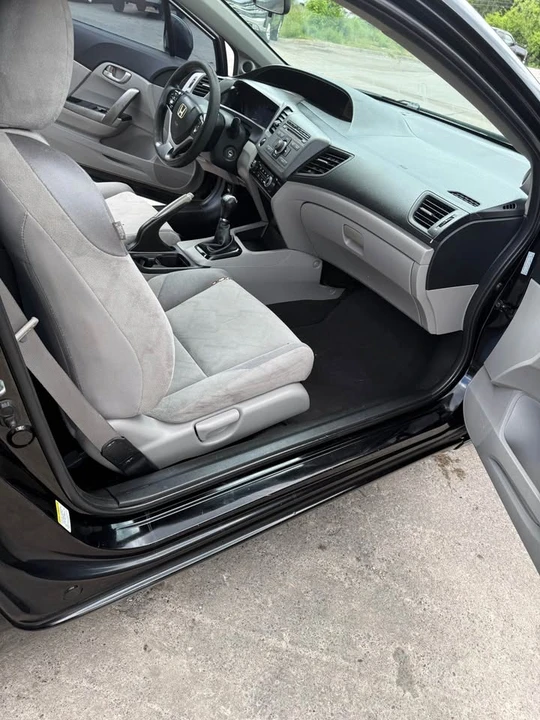 2012 Honda Civic 9th Gen - Image 4 of 8