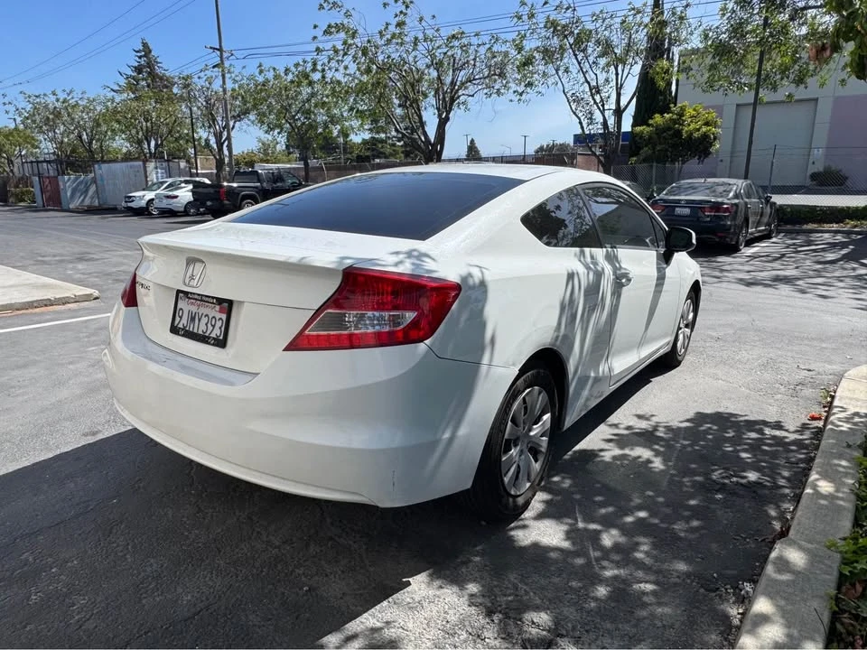 2012 Honda Civic 9th Gen - Image 5 of 10