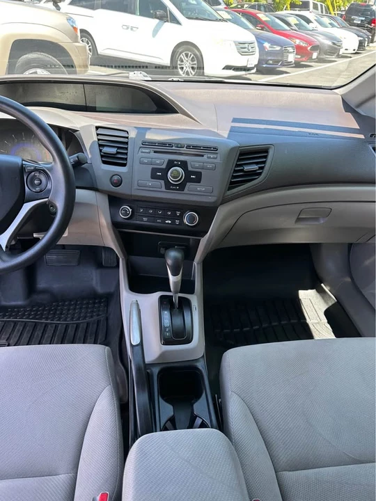 2012 Honda Civic 9th Gen - Image 13 of 18