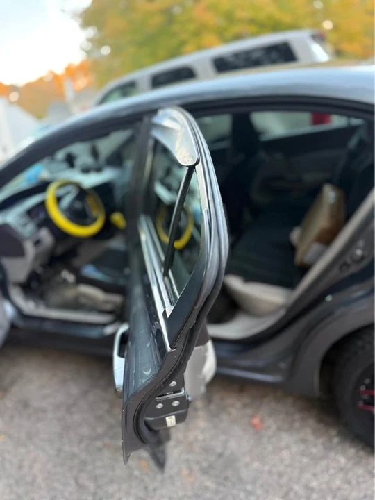 2012 Honda Civic 9th Gen - Image 7 of 10