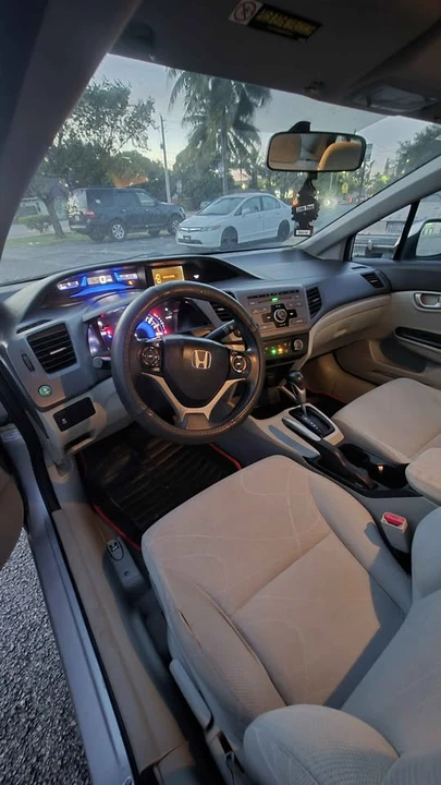 2012 Honda Civic 9th Gen - Image 6 of 9