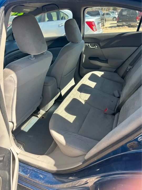 2012 Honda Civic 9th Gen - Image 8 of 11