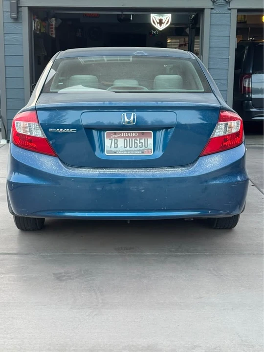 2012 Honda Civic 9th Gen - Image 2 of 11