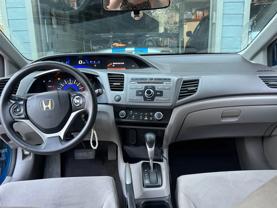 2012 Honda Civic 9th Gen - Image 6 of 11