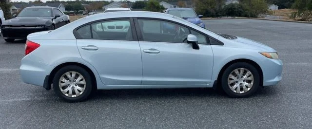 2012 Honda Civic 9th Gen - Image 3 of 9