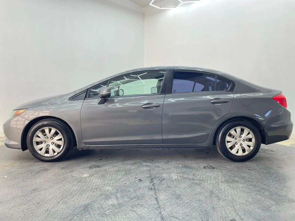 2012 Honda Civic 9th Gen - Image 7 of 21