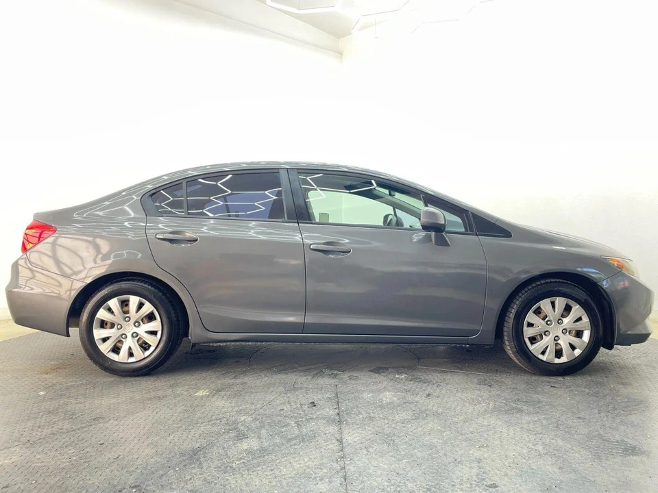 2012 Honda Civic 9th Gen - Image 3 of 21