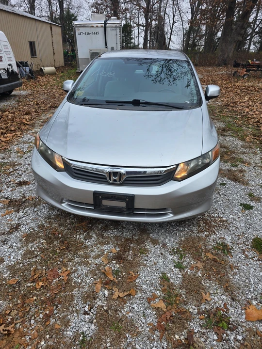2012 Honda Civic 9th Gen - Image 10 of 18