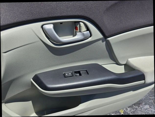 2012 Honda Civic 9th Gen - Image 15 of 21