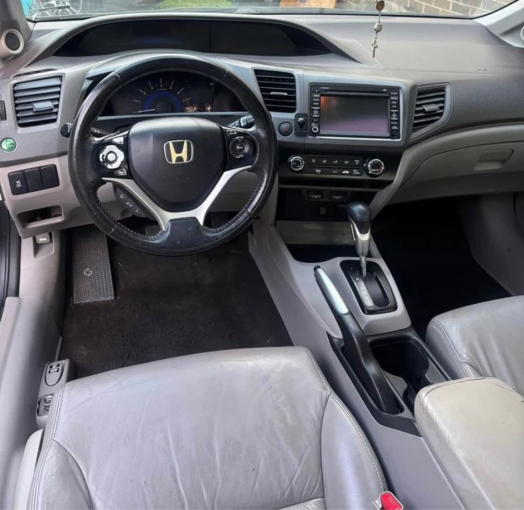 2012 Honda Civic 9th Gen - Image 6 of 8