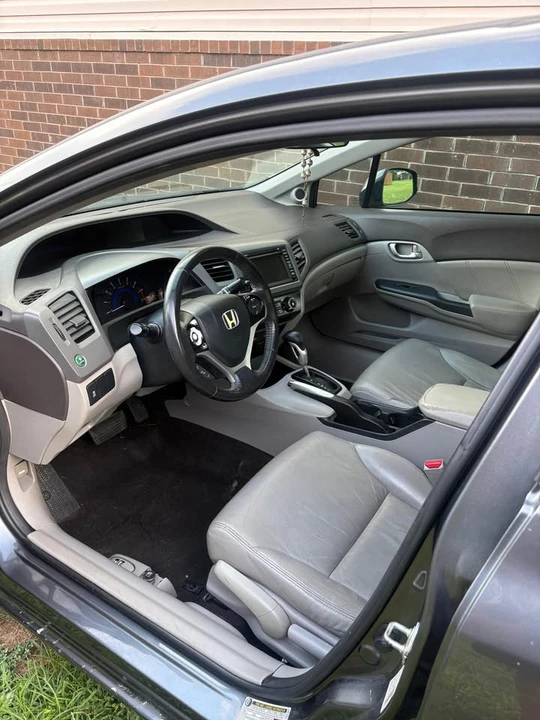 2012 Honda Civic 9th Gen - Image 3 of 8