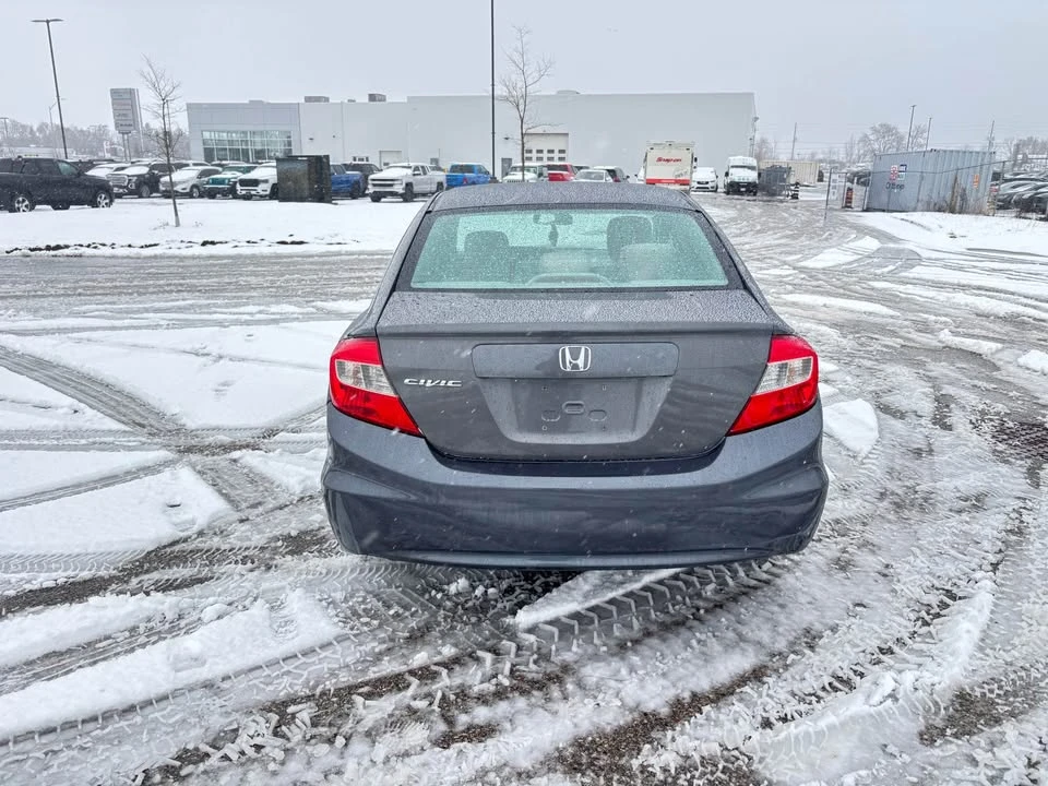 2012 Honda Civic 9th Gen - Image 4 of 12
