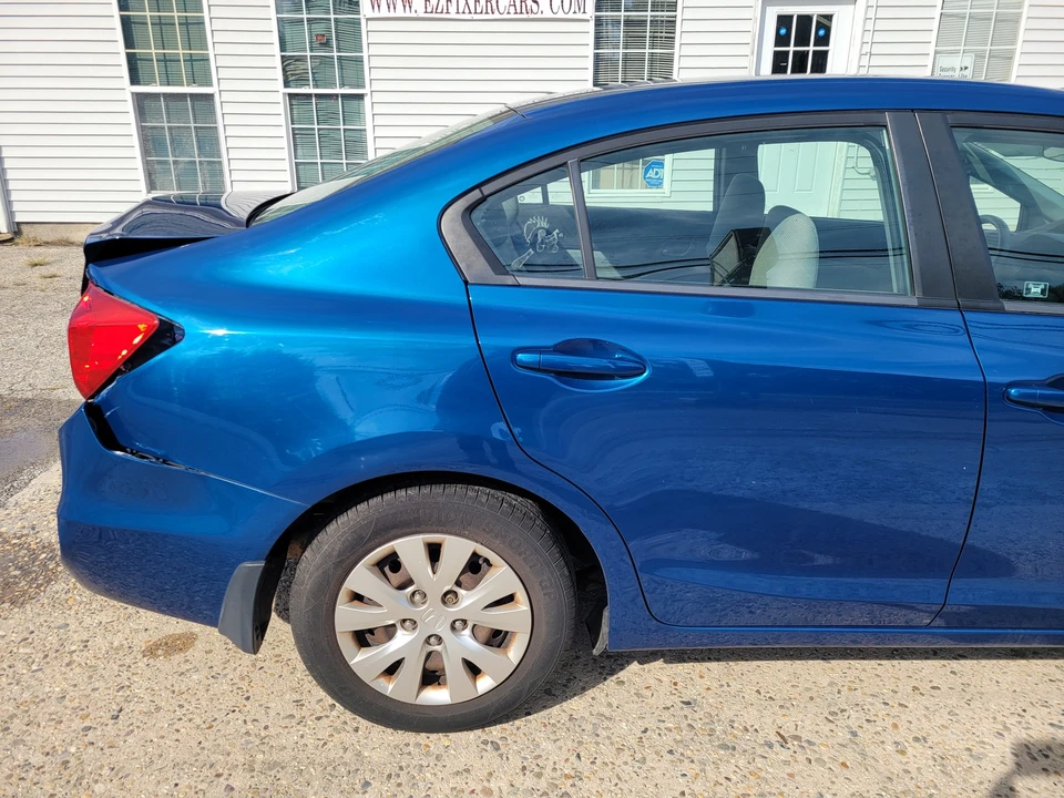 2012 Honda Civic 9th Gen - Image 16 of 31