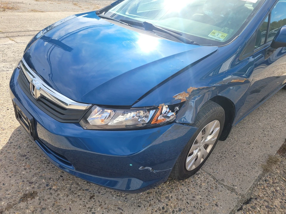 2012 Honda Civic 9th Gen - Image 9 of 31