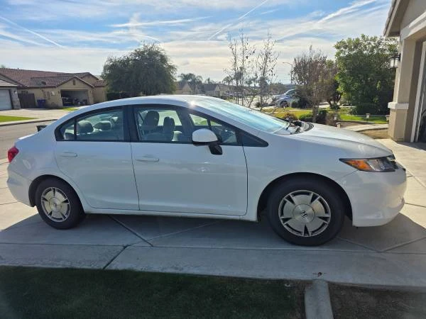 2012 Honda Civic 9th Gen - Image 2 of 21