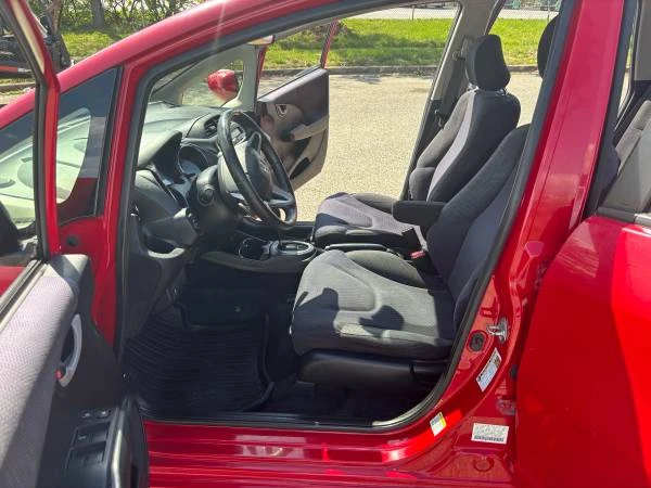 2012 Honda Fit - Image 9 of 10