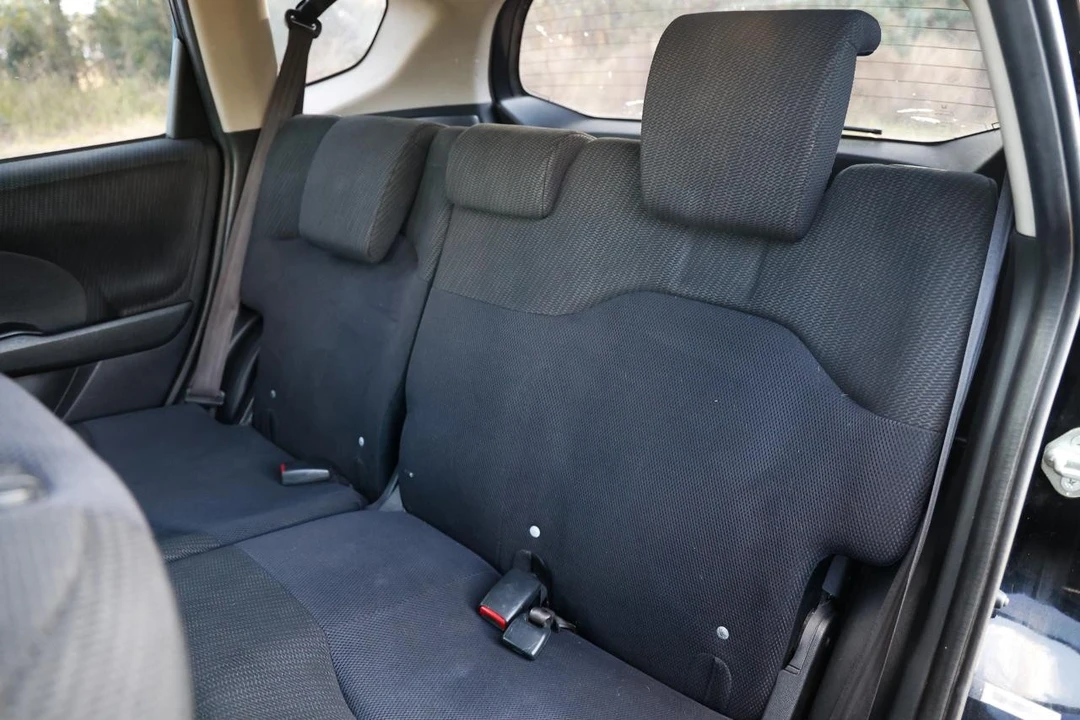 2012 Honda Fit - Image 8 of 12