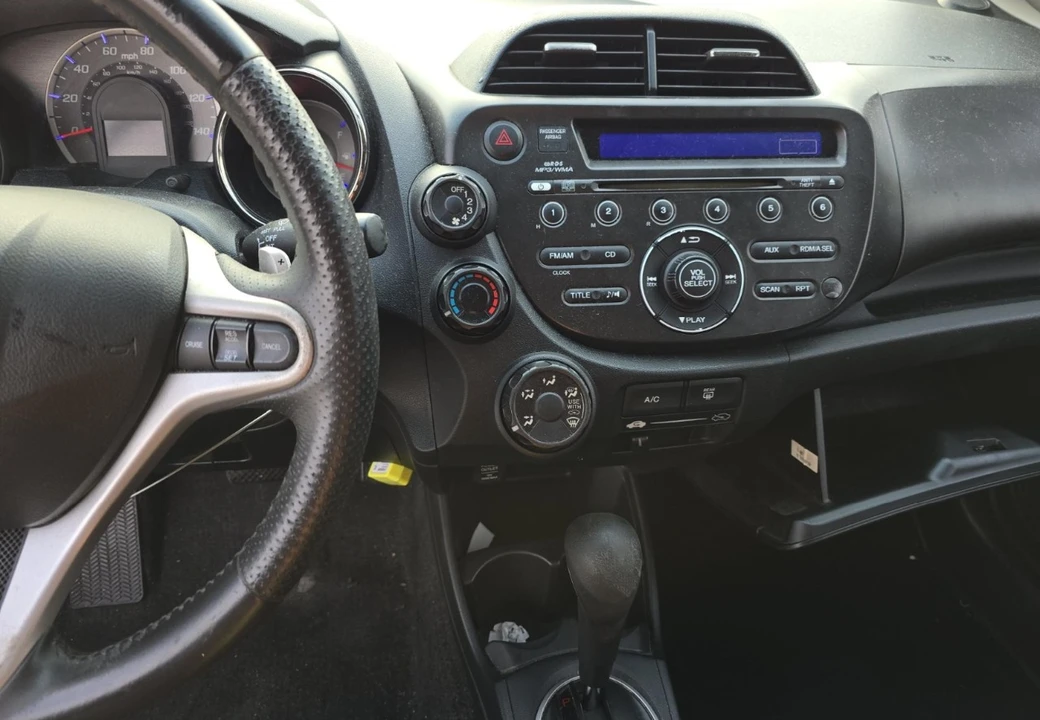 2012 Honda Fit - Image 11 of 12