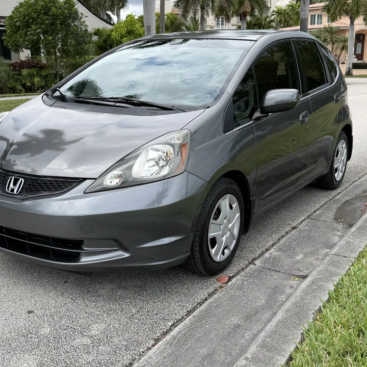 2012 Honda Fit - Image 5 of 31