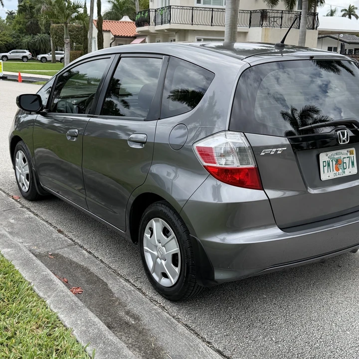 2012 Honda Fit - Image 9 of 31