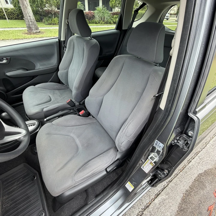 2012 Honda Fit - Image 22 of 31