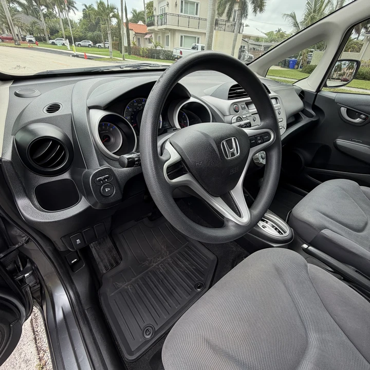 2012 Honda Fit - Image 23 of 31