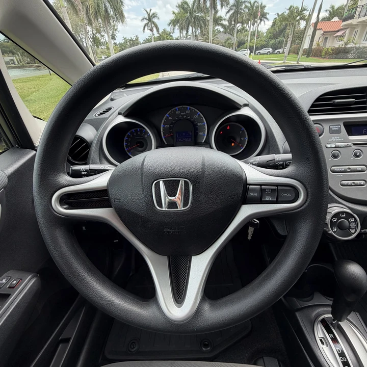 2012 Honda Fit - Image 26 of 31