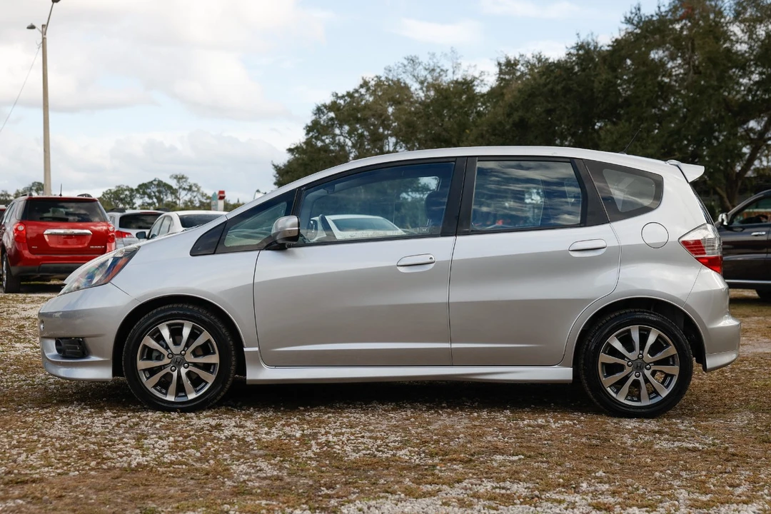 2012 Honda Fit - Image 3 of 12