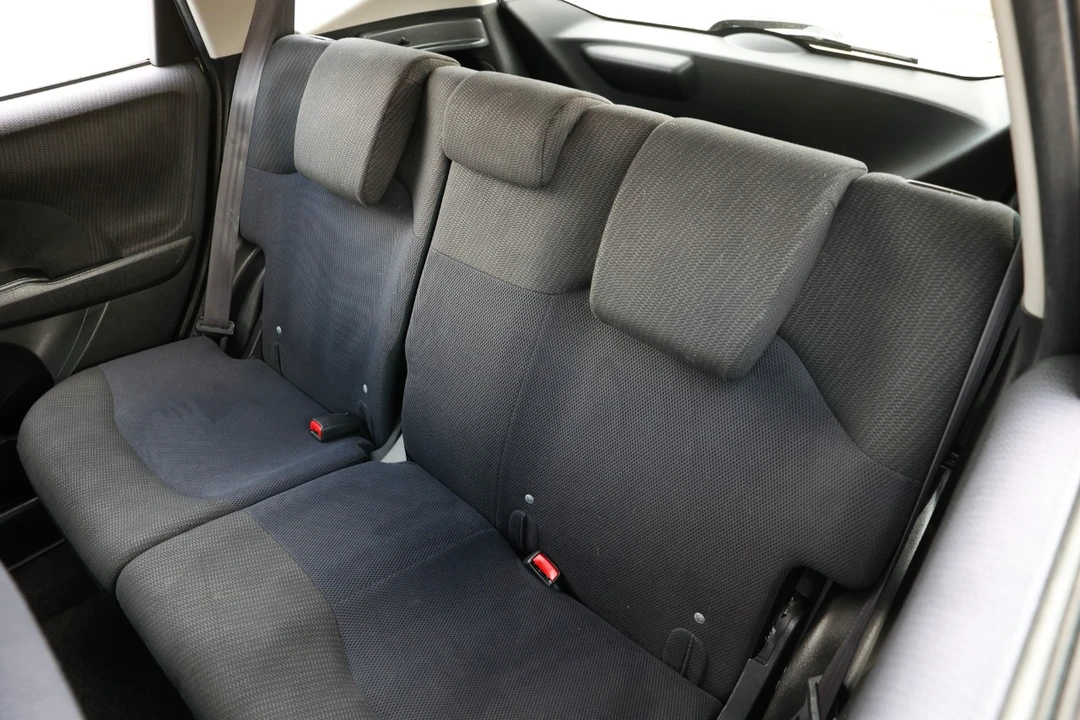 2012 Honda Fit - Image 8 of 12
