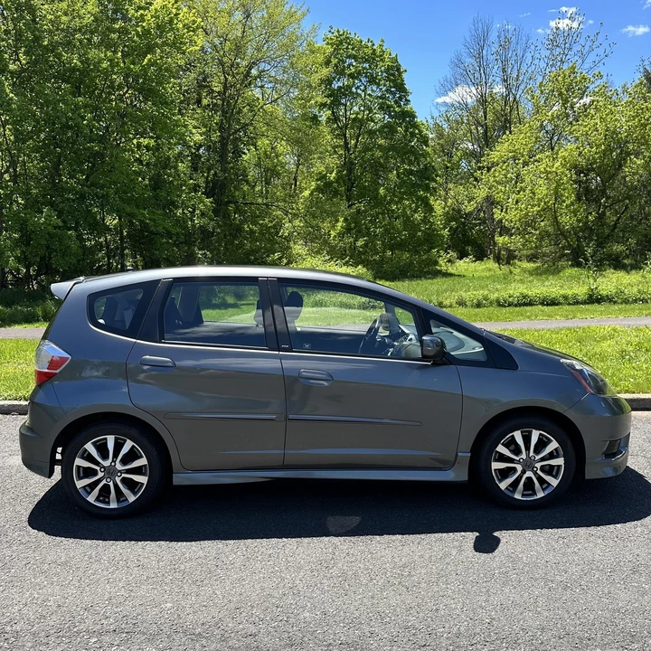 2012 Honda Fit - Image 2 of 12