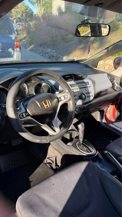 2012 Honda Fit - Image 7 of 11