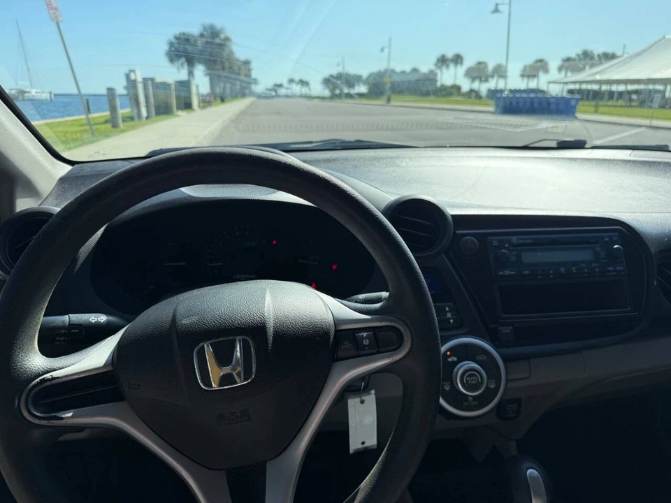2012 Honda Insight 2nd Gen - Image 18 of 21