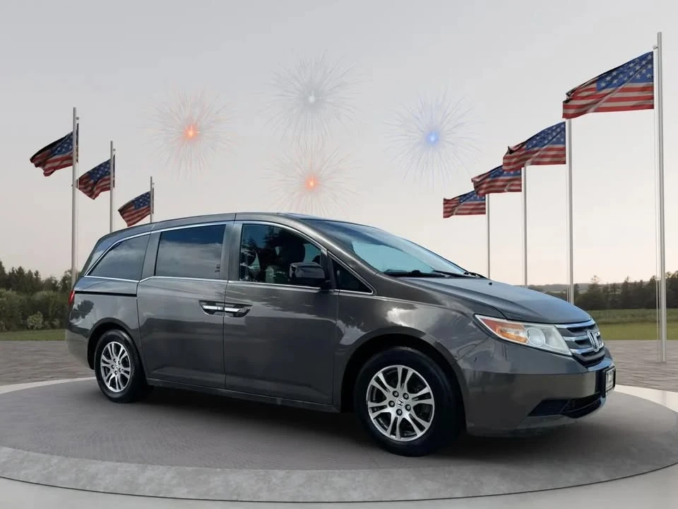 2012 Honda Odyssey - Image 16 of 18