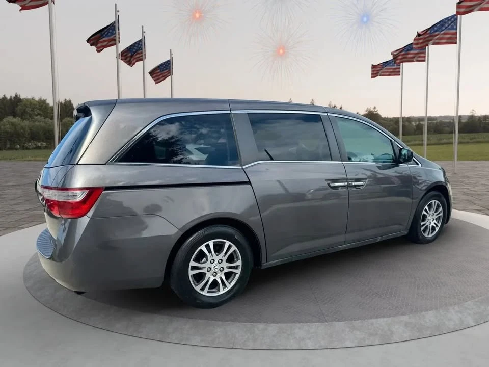 2012 Honda Odyssey - Image 13 of 18