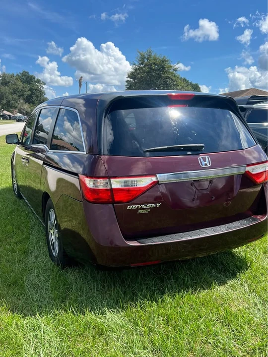 2012 Honda Odyssey - Image 3 of 19