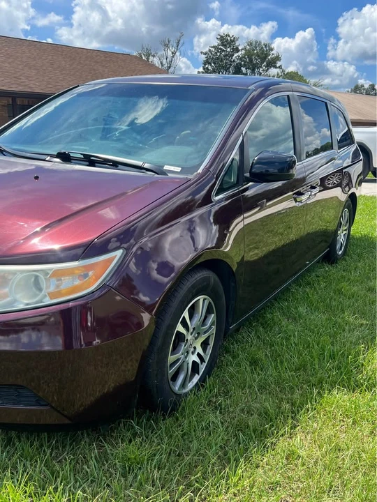 2012 Honda Odyssey - Image 2 of 19