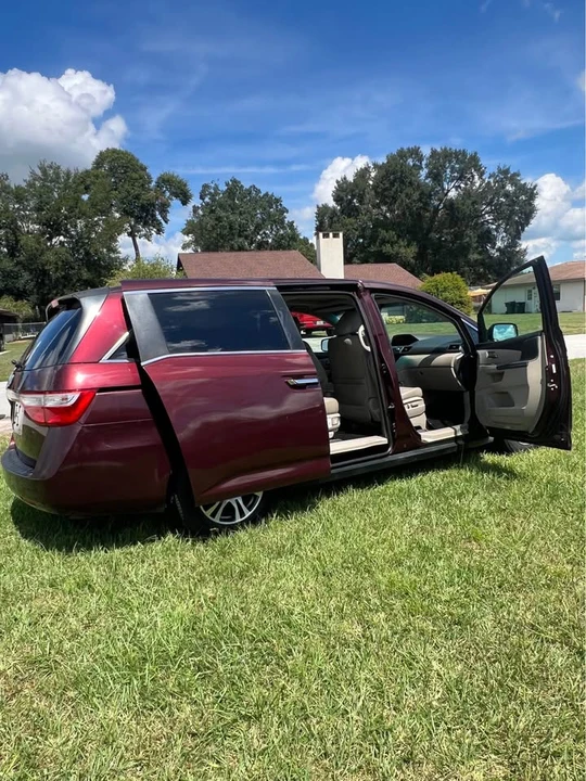 2012 Honda Odyssey - Image 7 of 19