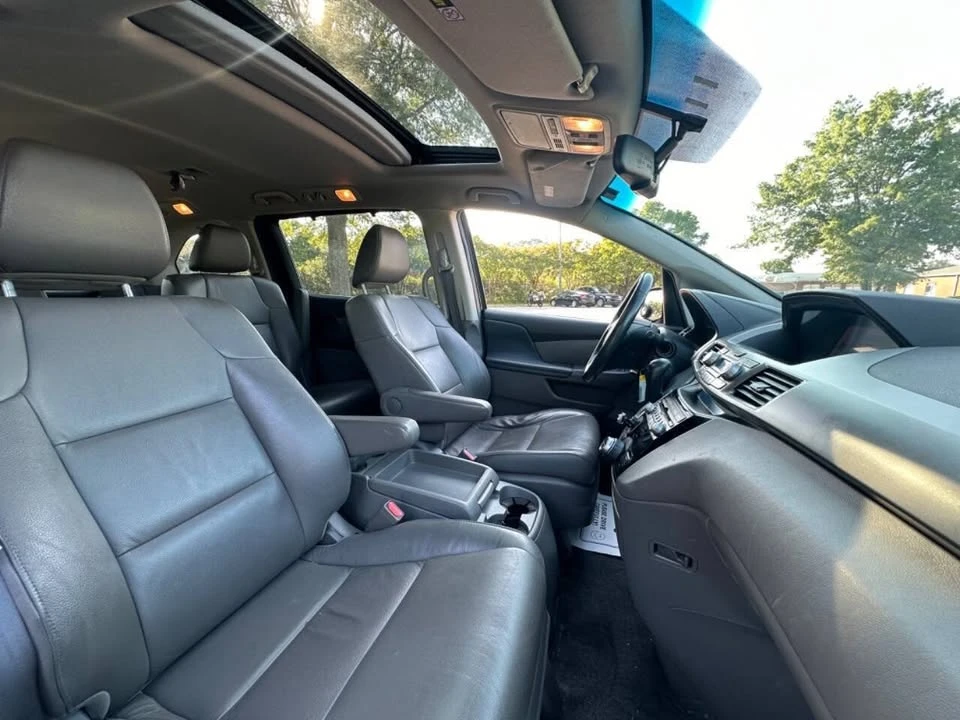2012 Honda Odyssey - Image 14 of 20