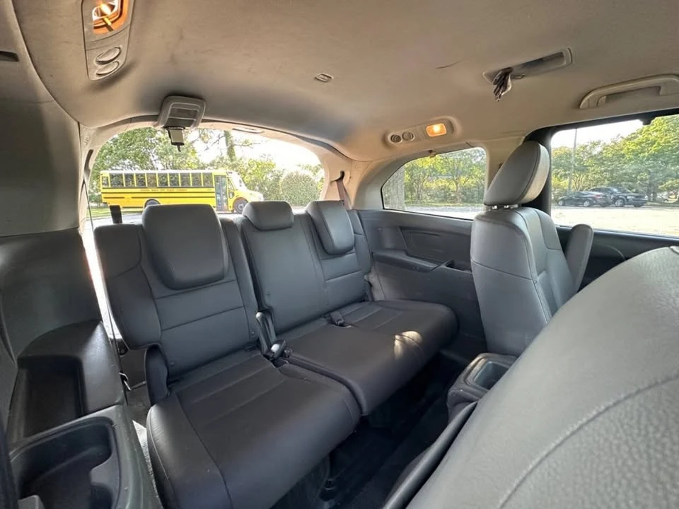 2012 Honda Odyssey - Image 17 of 20